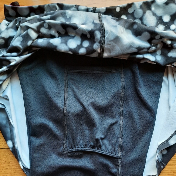 SkirtSports Lotta Breeze Capri XS - Picture 4 of 5